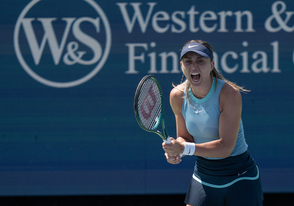 兰足球所做 兰足球所做