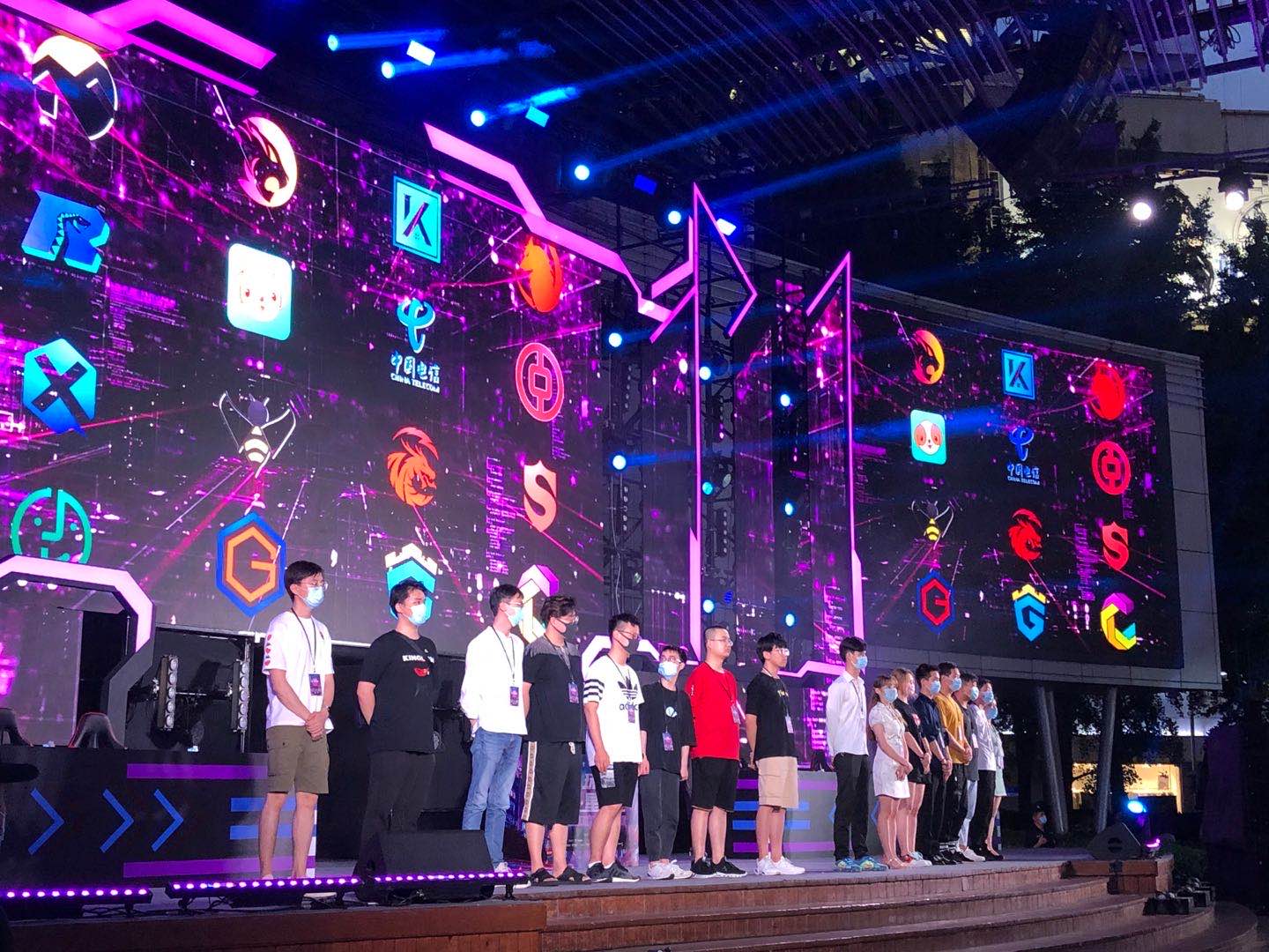 这一数据不 这一数据不