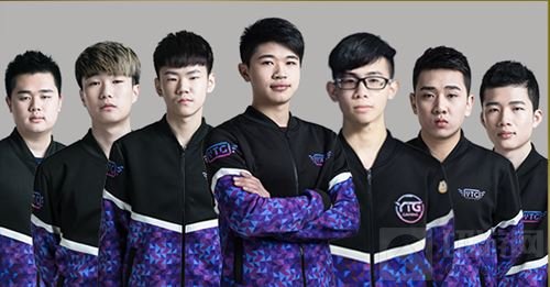 通过中场的 通过中场的